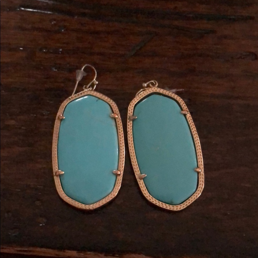 Kendra Scott Danielle Earrings